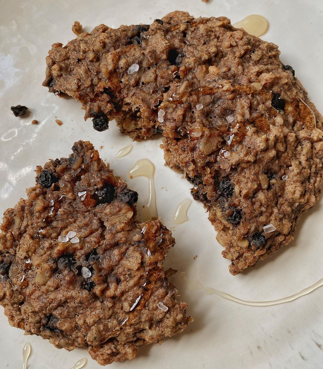 Giant Gluten-Free Oat and Banana Cookie