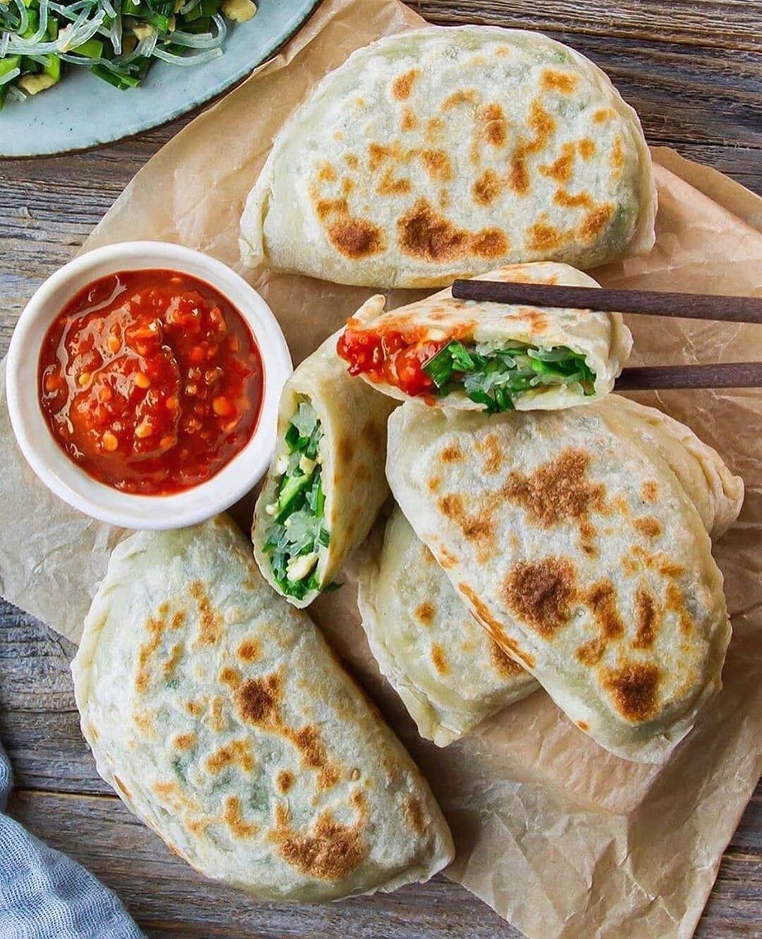 Crispy and Chewy Chinese Chive Pockets