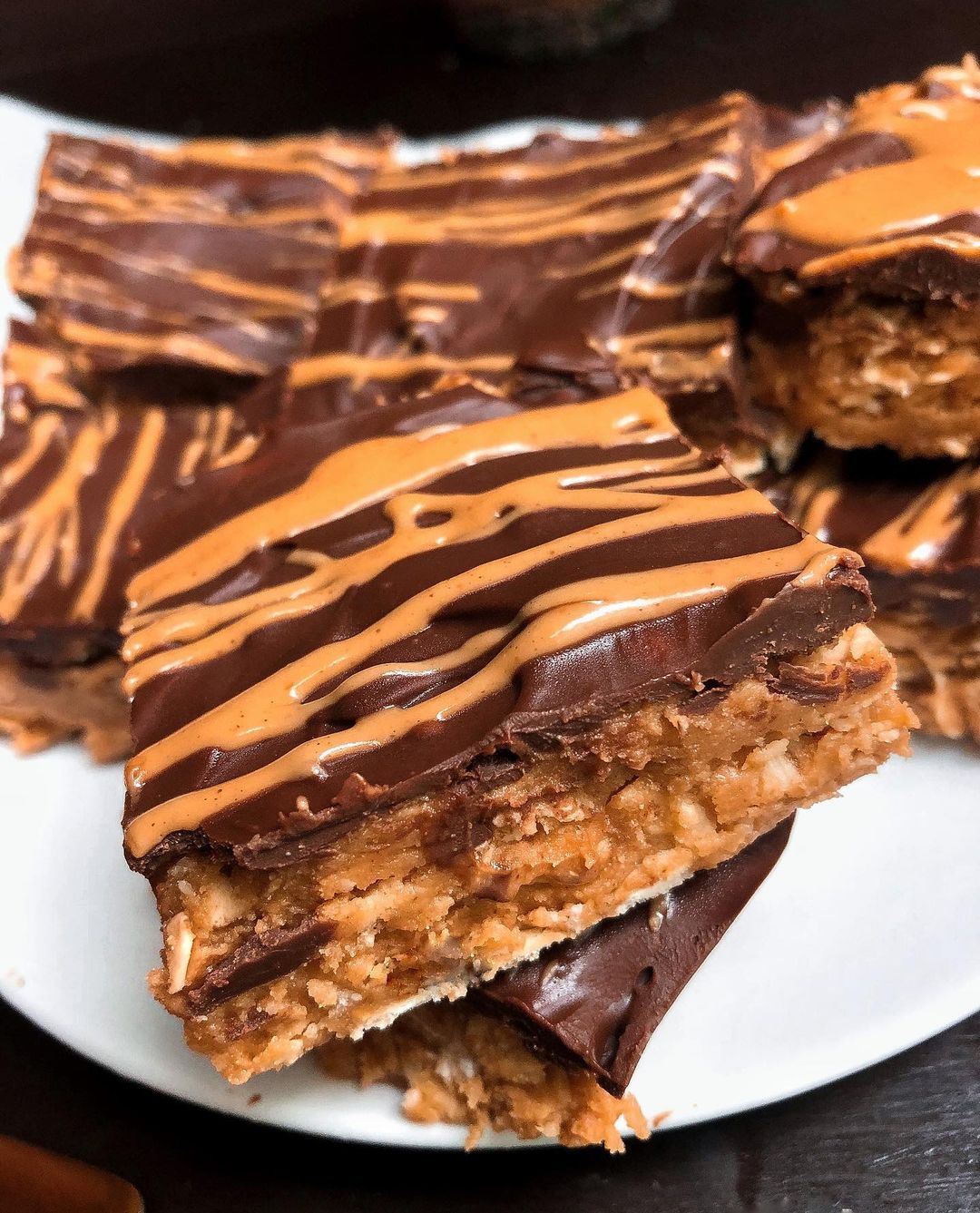 No Bake Chocolate Peanut Butter Bars