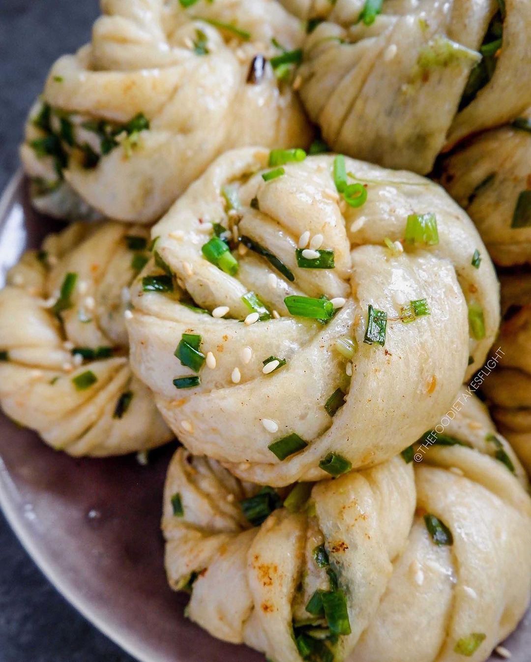 Pan-Fried Scallion and Sesame Buns
