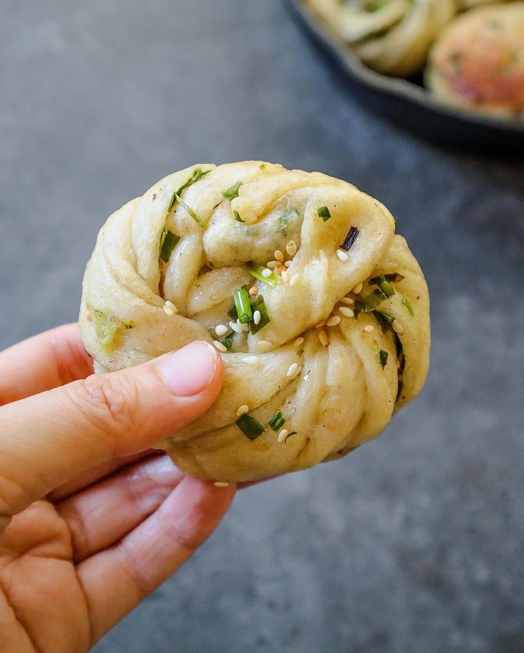 Pan-Fried Scallion and Sesame Buns