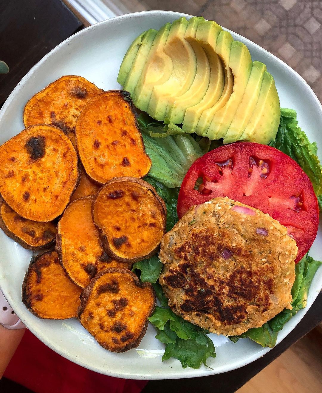 Buffalo Chickpea Veggie Burgers
