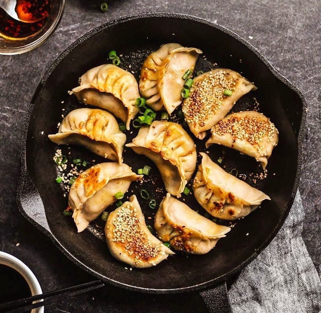 Vegan Mushroom Potstickers with Vegetables
