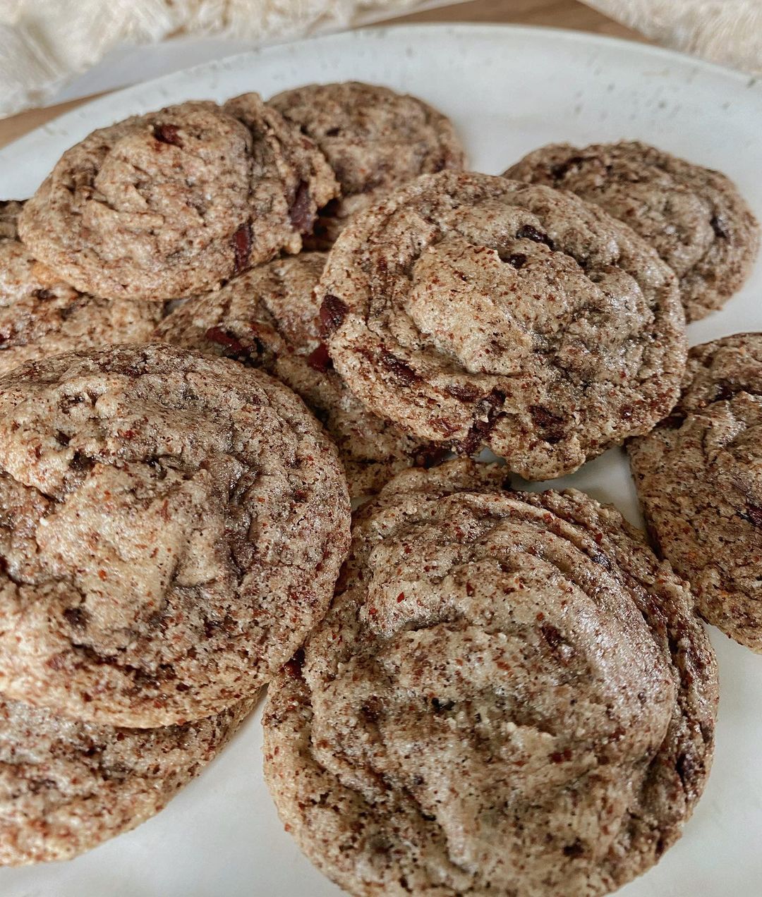 Almond Flour Chocolate Chip Cookies
