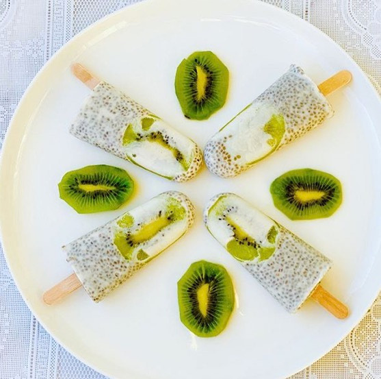 Kiwi Chia Pudding Popsicles