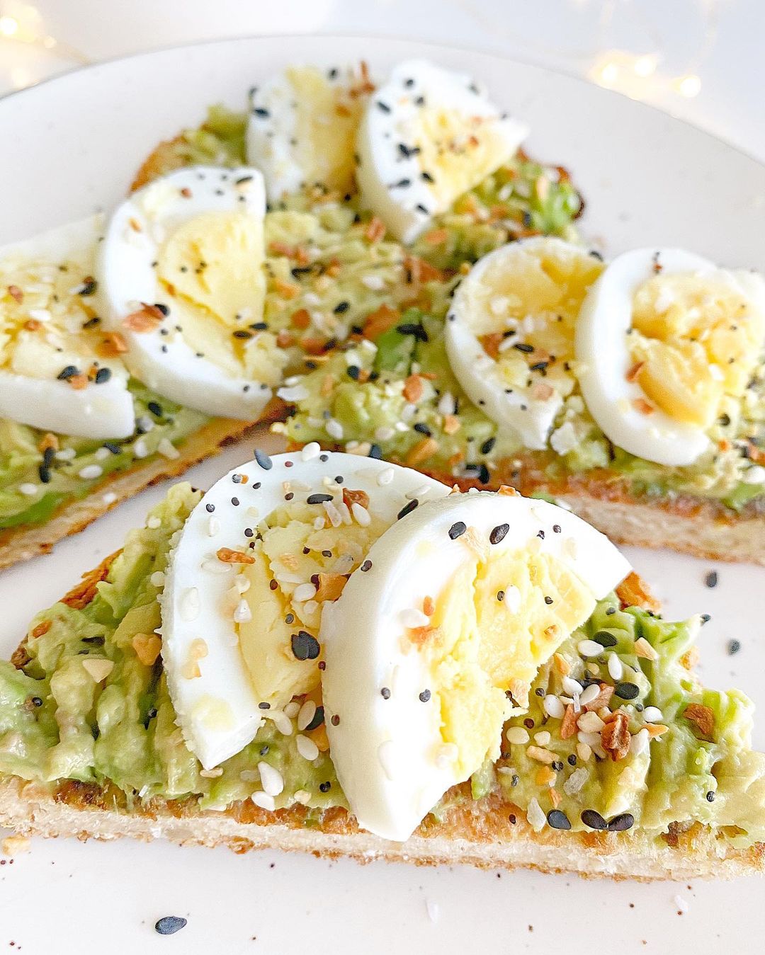 Avocado and Egg Breakfast Toast
