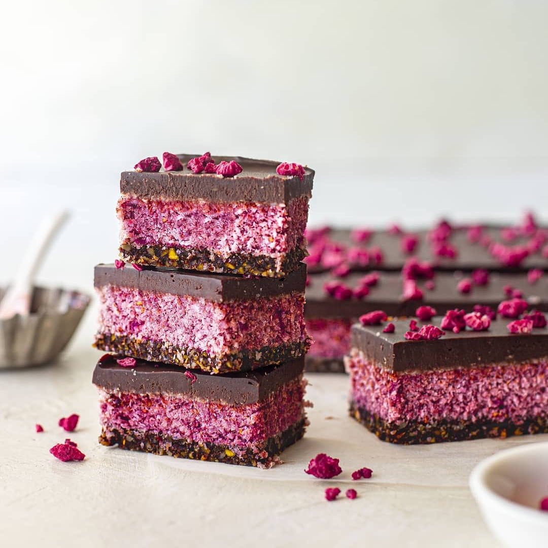 No-Bake Vegan Raspberry Slice