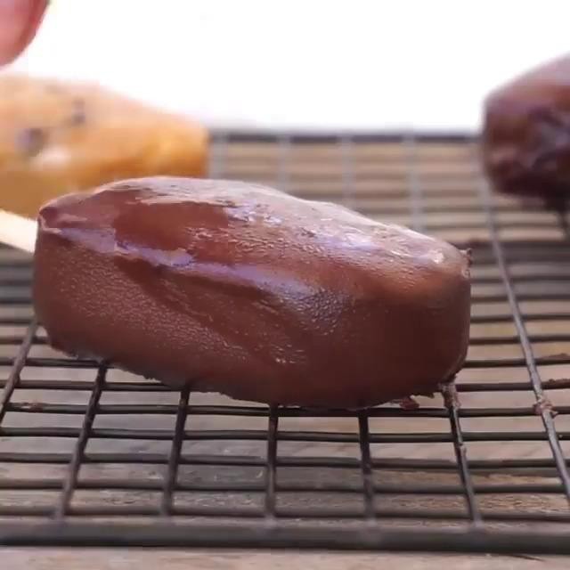 Vegan Cookie Dough Magnums