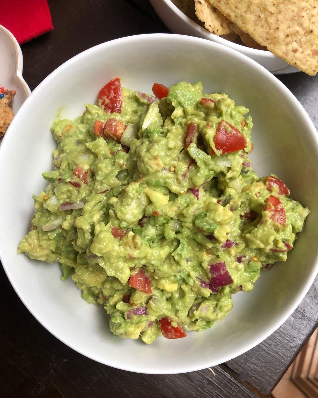 Fresh Avocado Guacamole with Lime and Herbs