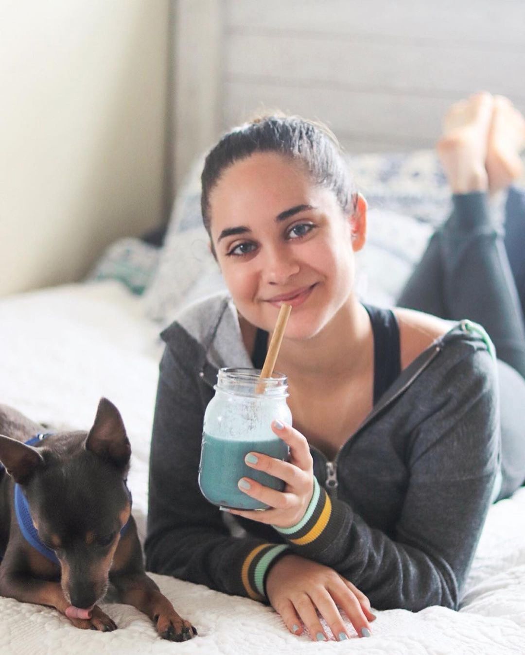 Immune-Boosting Blue Spirulina Smoothie