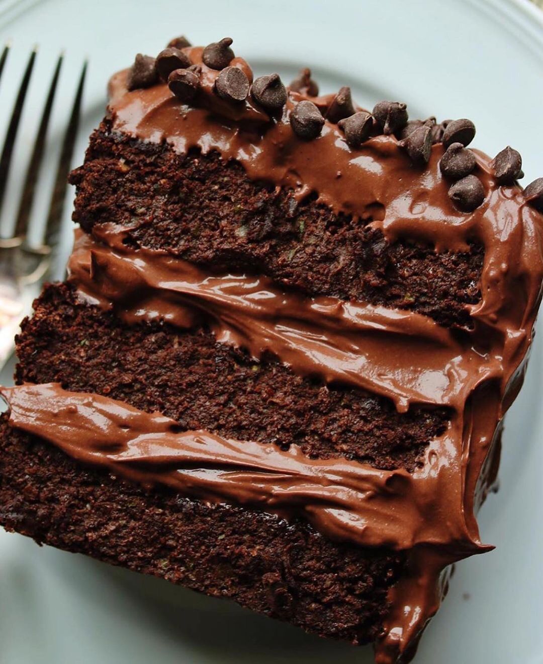 Vegan Flourless Chocolate Breakfast Cake