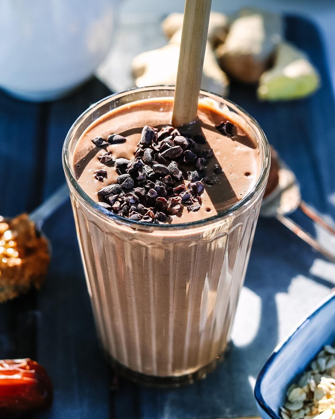 Chocolate Oat and Ginger Smoothie