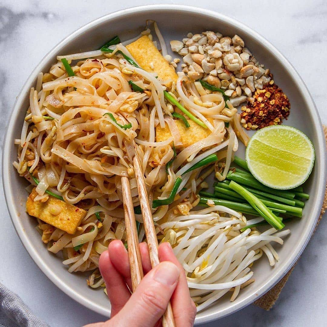 Pad Thai with Tofu and Bean Sprouts