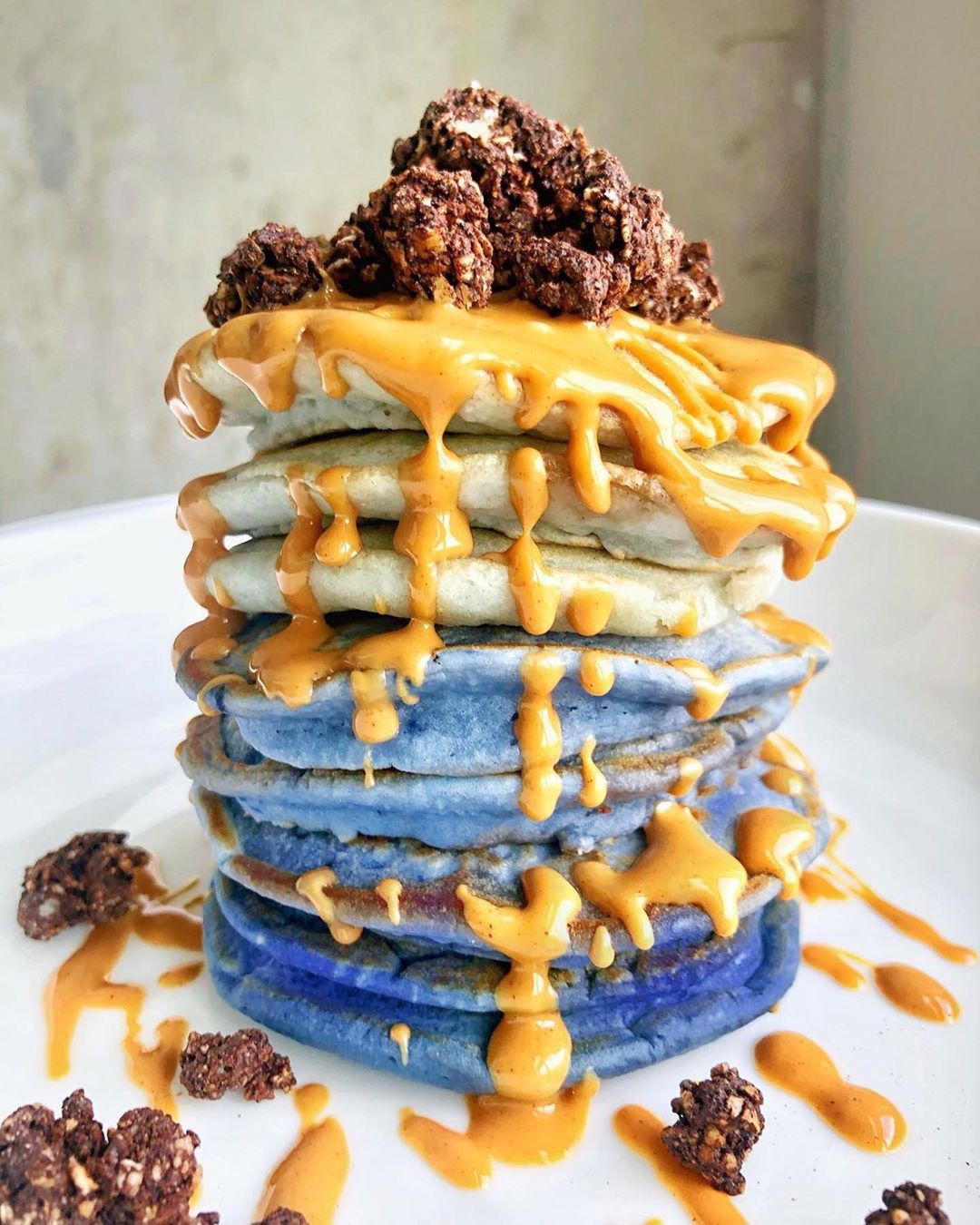 Blue Ombre Pancakes with Chocolate Toppings