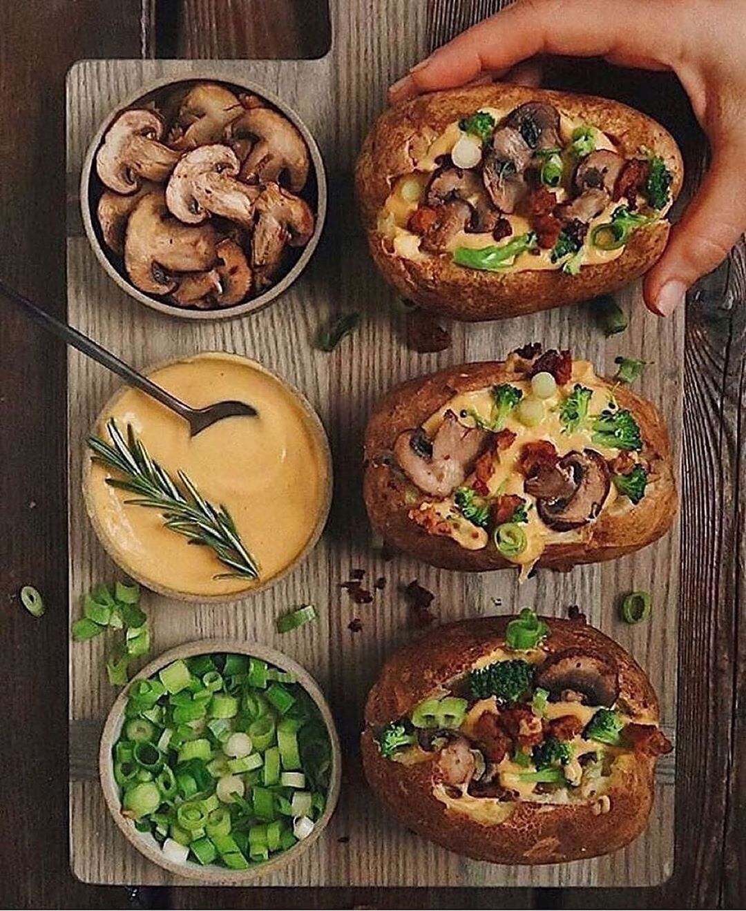 Vegan Loaded Baked Potatoes