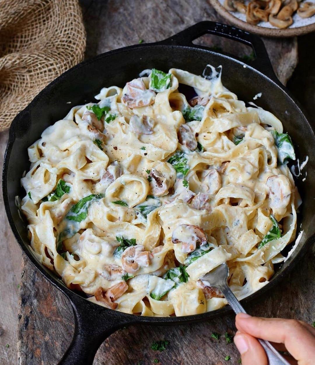 Vegan Alfredo Sauce with Cauliflower