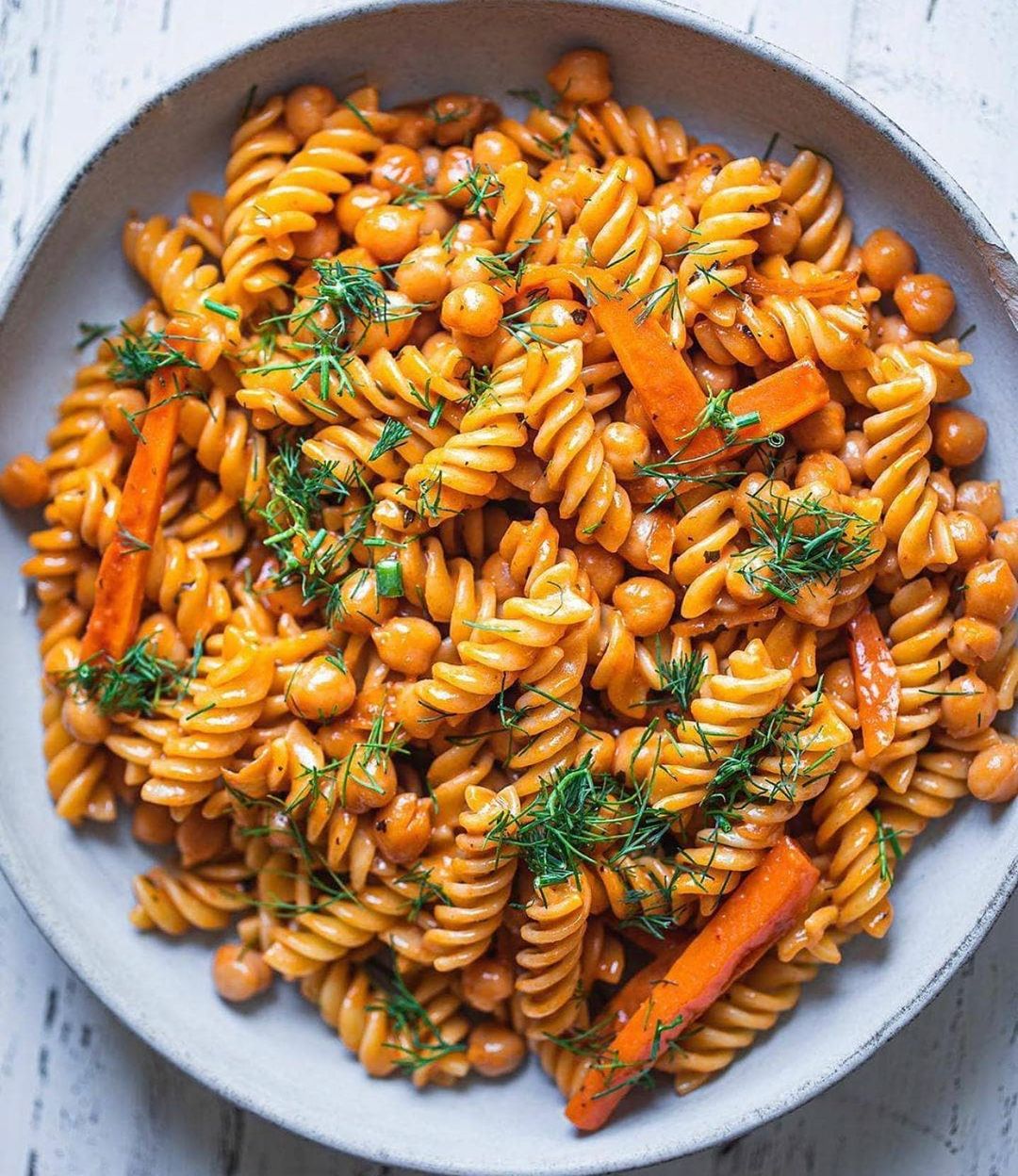 Super Comforting and Easy Chickpea Pasta