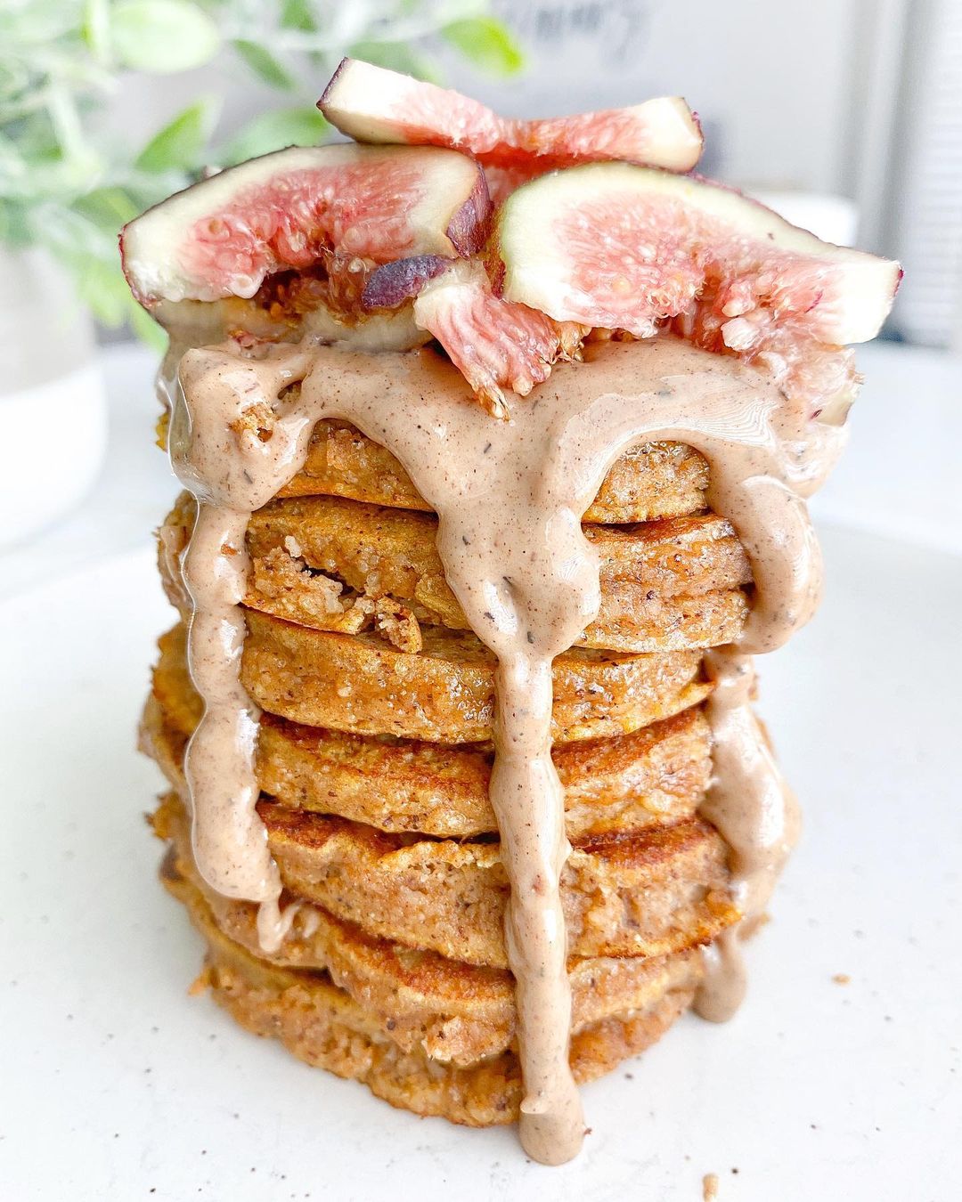 Easy Pumpkin Pancakes with Spices
