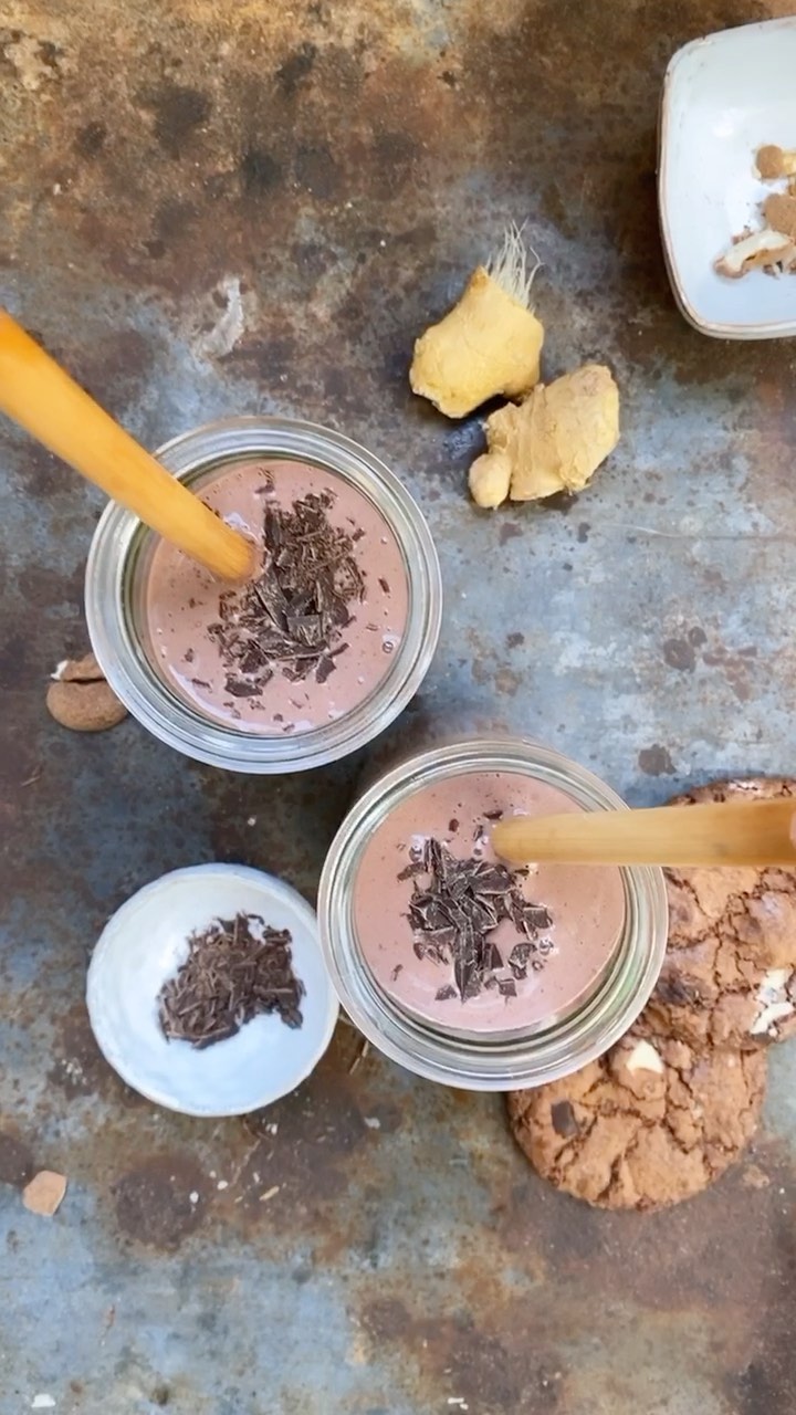 Delicious Banana Ginger Cinnamon Smoothie with Cherries