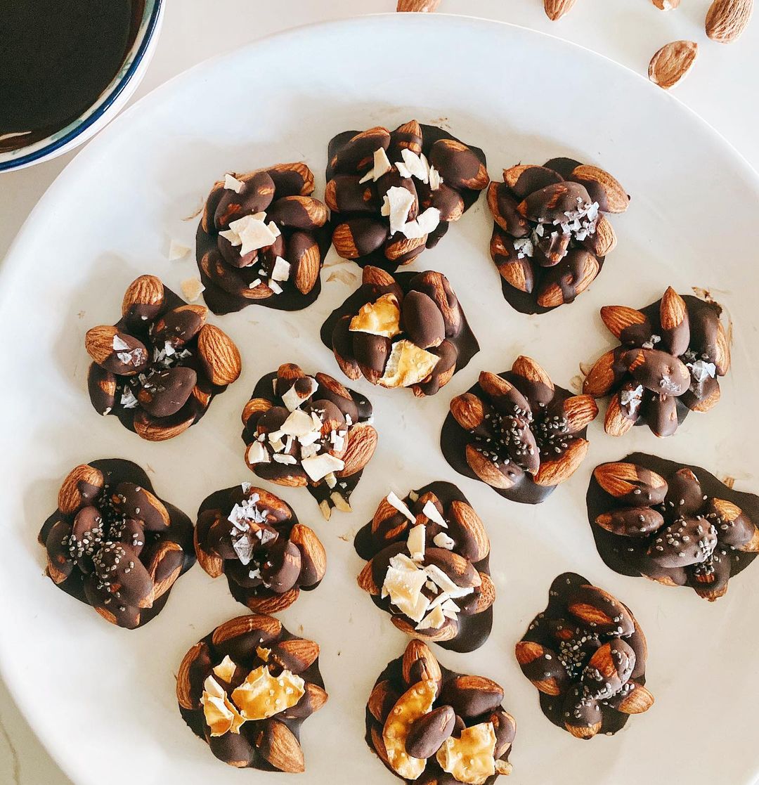 Roasted Almonds with Chocolate