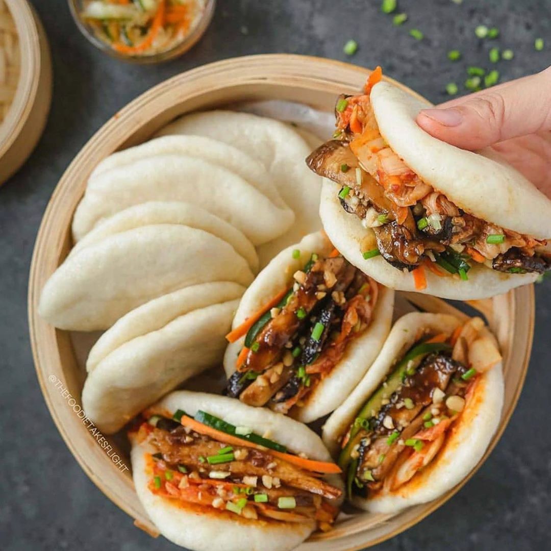 Fluffy Hoisin Mushroom Gua Baos