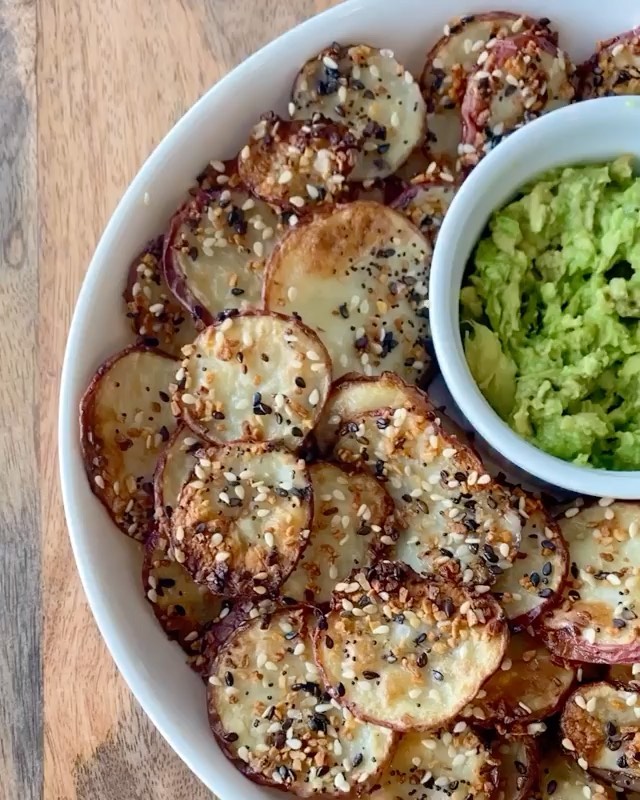 Oven-Baked Everything Potato Chips