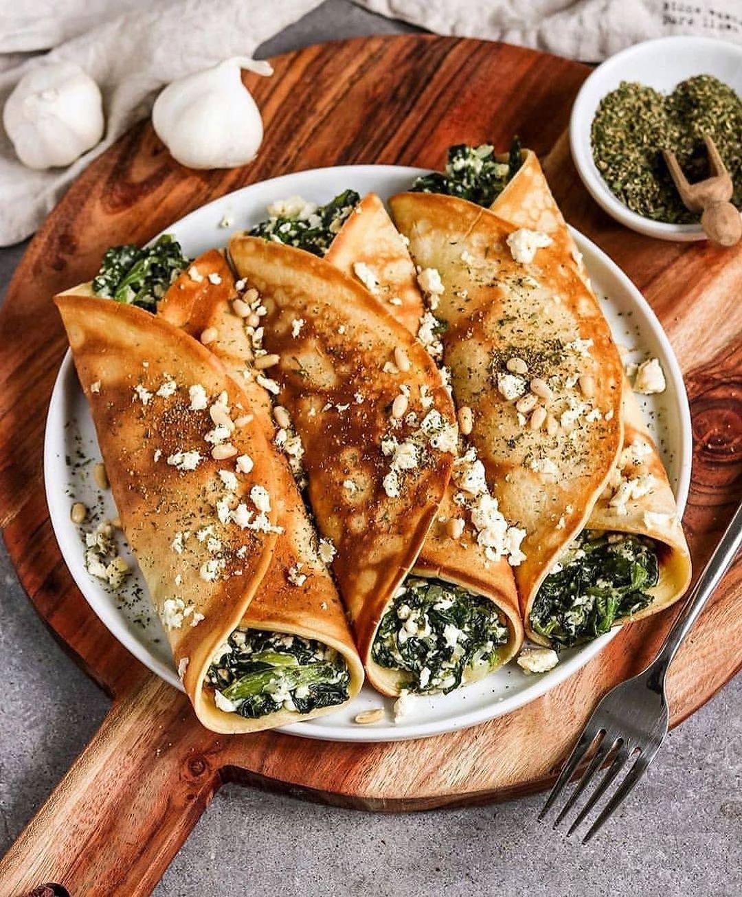 Vegan Oven-Baked Filled Crepes with Spinach and Feta Recipe