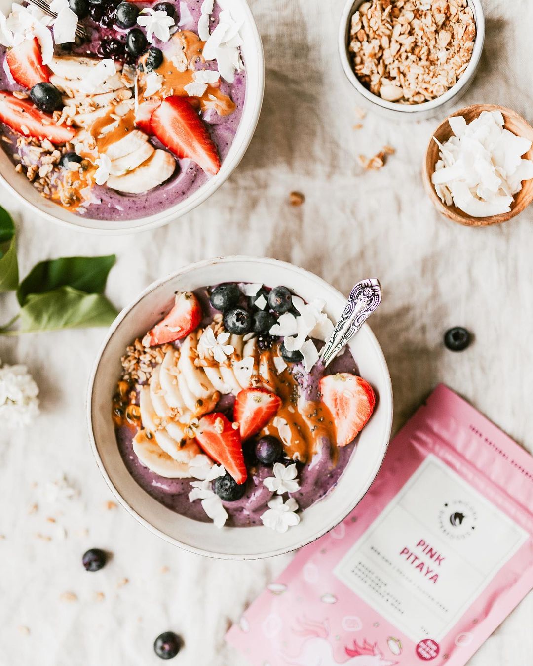 Delicious Smoothie Bowls for Morning Brightness