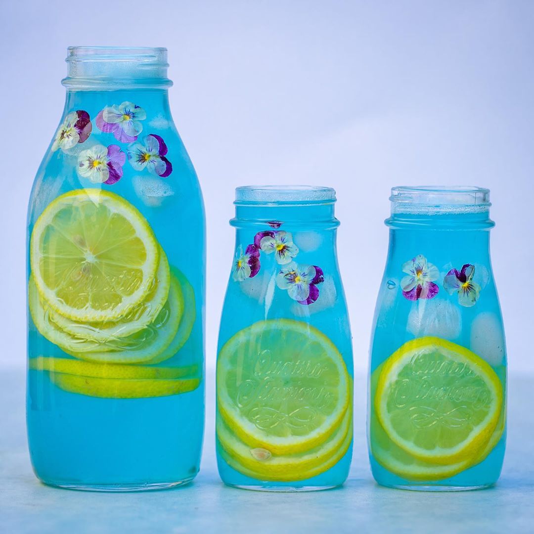 Refreshing Blue Superfood Lemonade