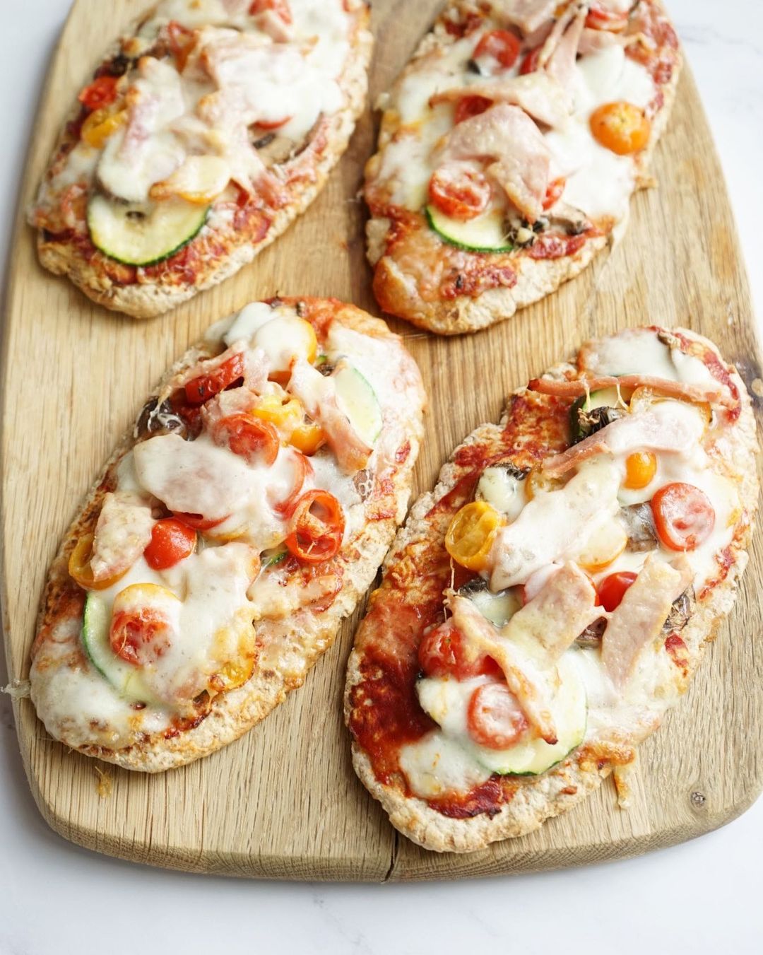 Easy Pitta Pizzas for Quick Meals