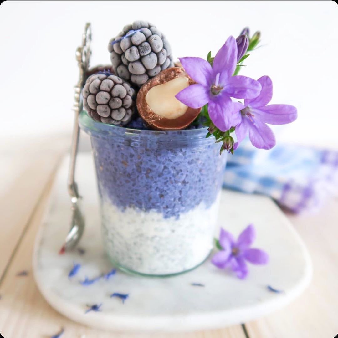Bircher Muesli with Almonds and Fruits