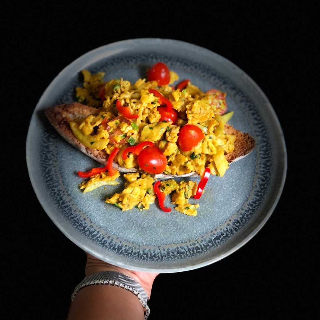 Turmeric Scrambled Eggs
