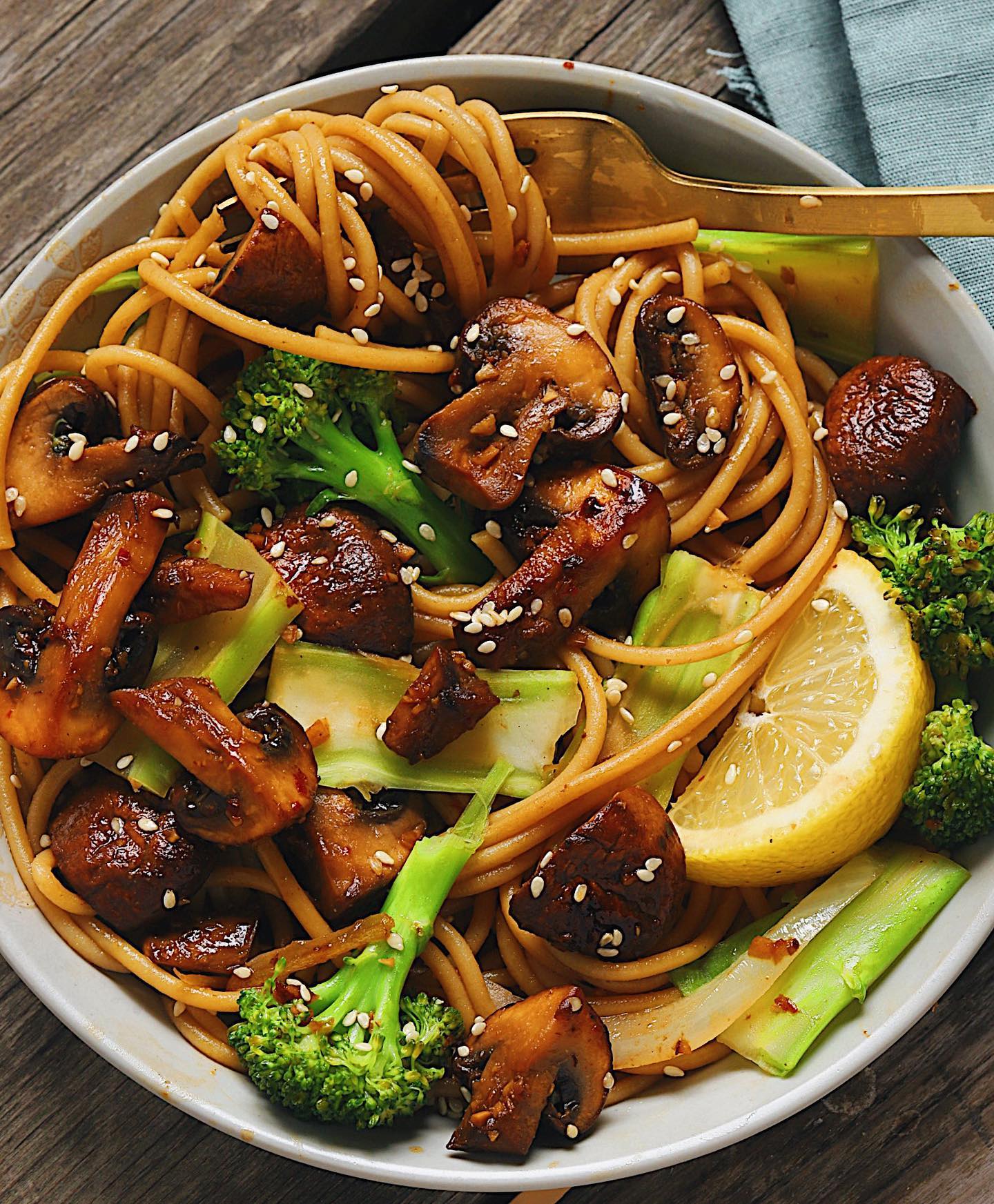 Sesame Garlic Mushrooms and Broccoli with Noodles
