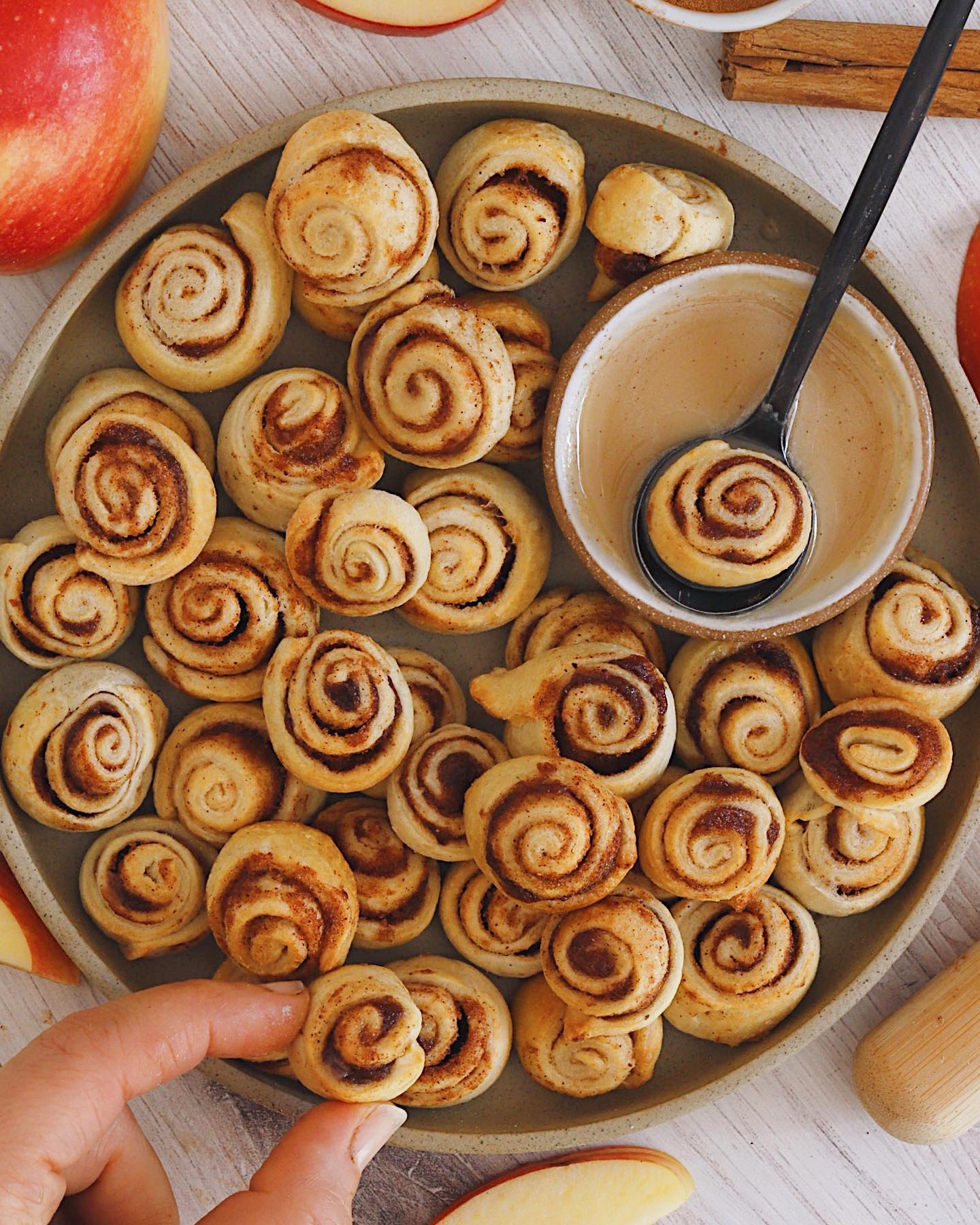 Apple Spice Cinnamon Roll Cereal