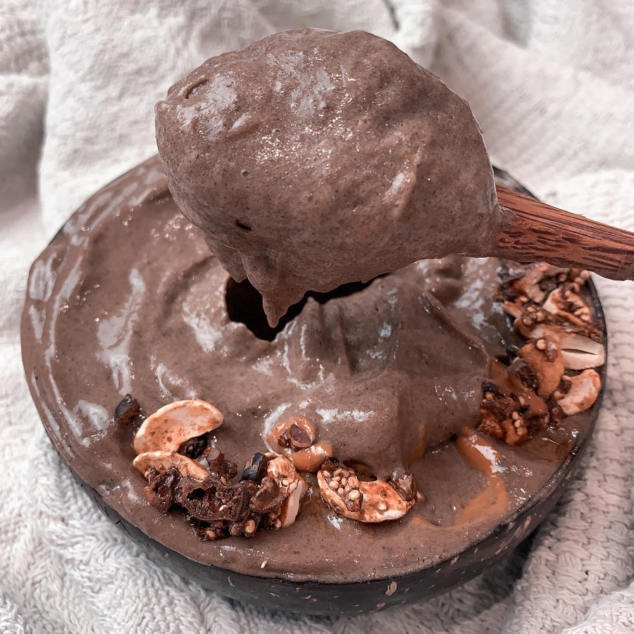 Easy Chocolate Espresso Smoothie Bowl