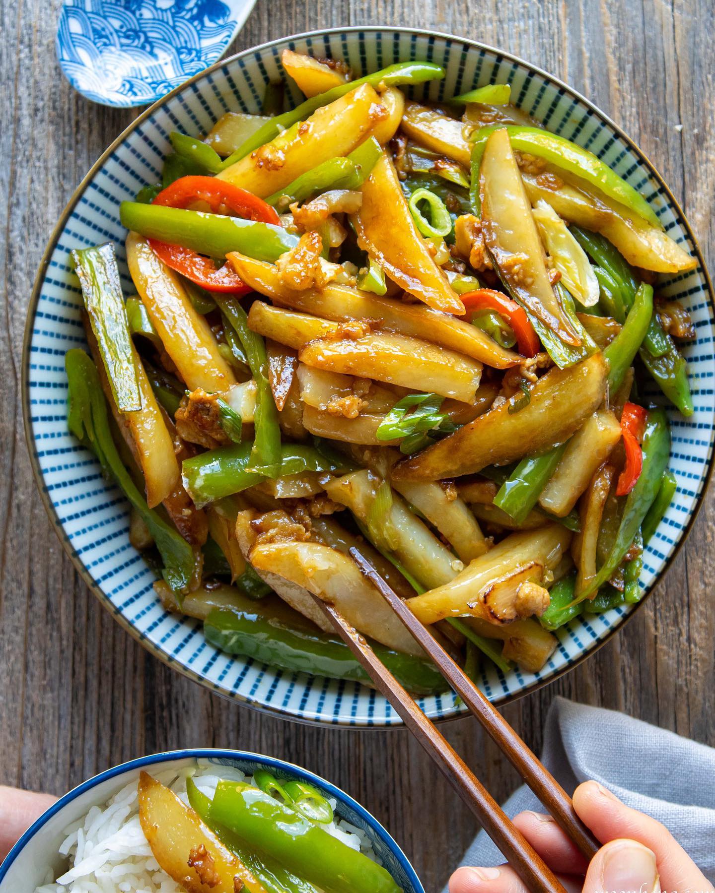 Korean Chili Pepper and Potato Stir-Fry