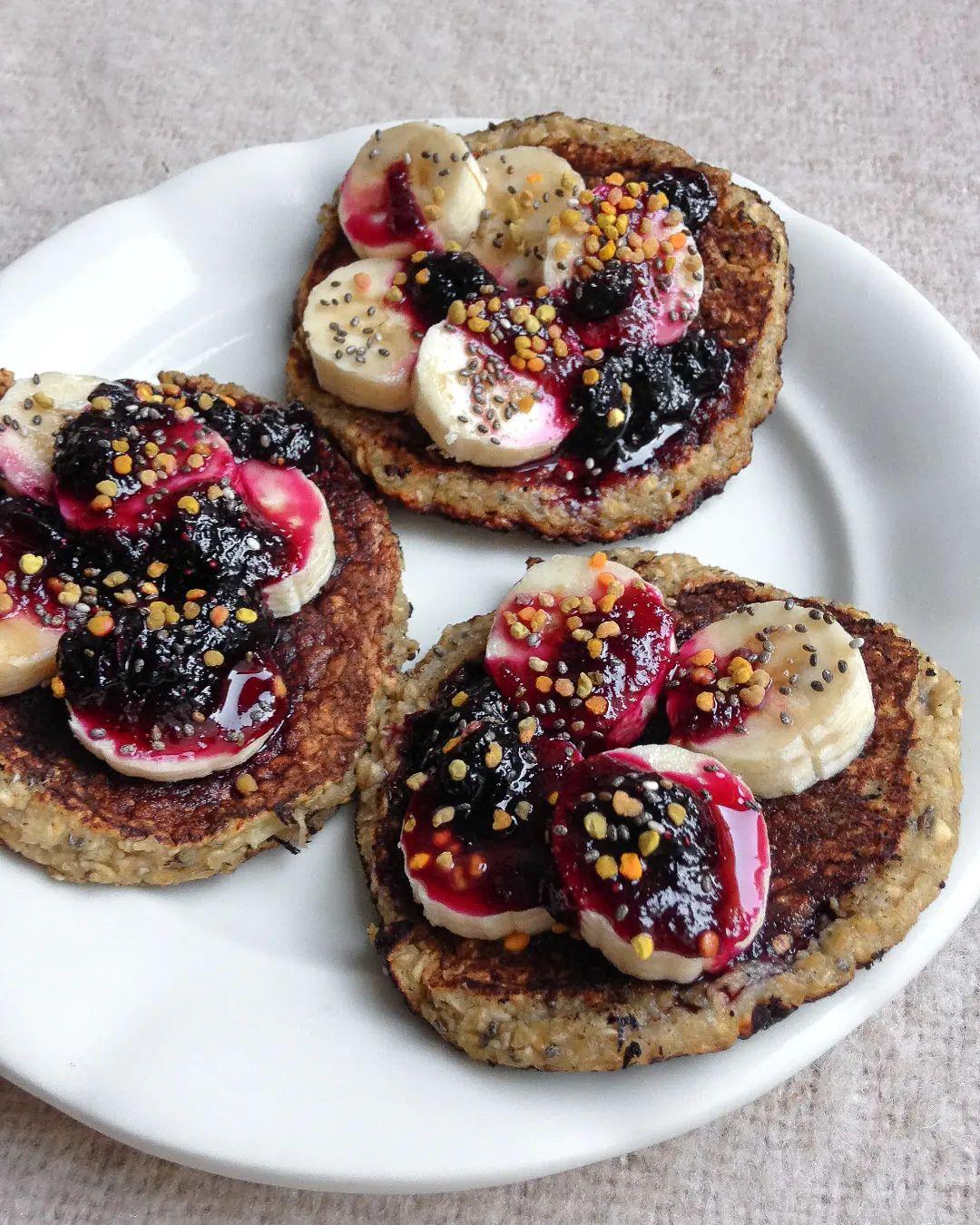 Banana Bread Pancakes with Bananas and Jam