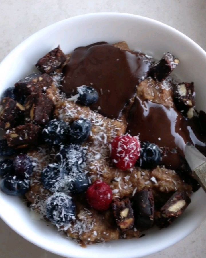 Berries & Chocolate Oatmeal Delight