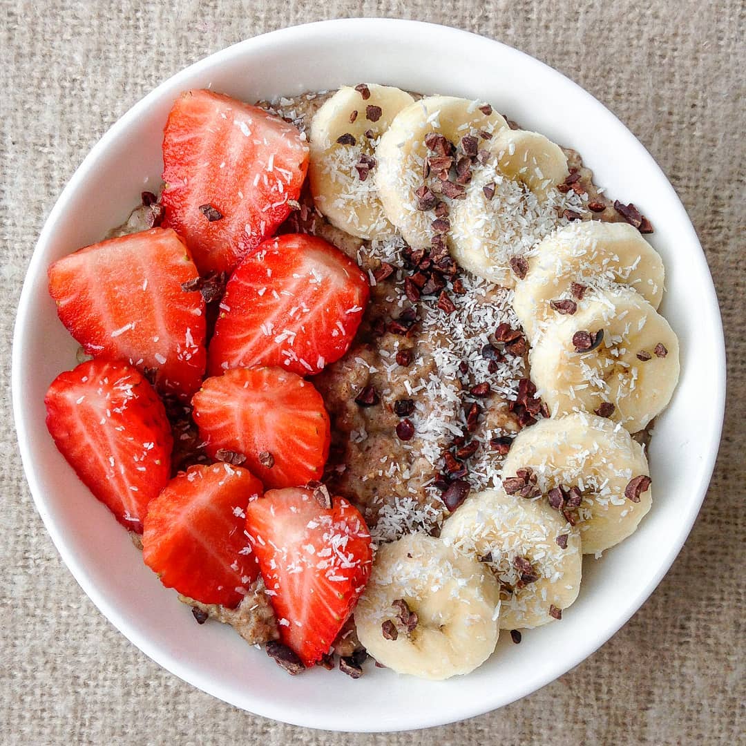 Strawberry Banana Coconut Oatmeal Delight