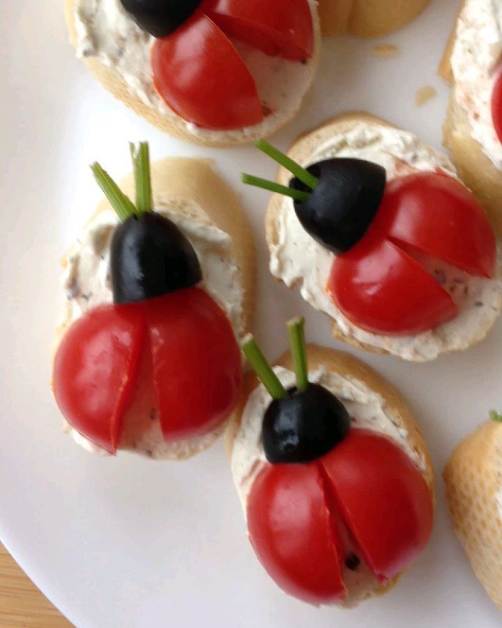 Cute Ladybug Mini Toasts