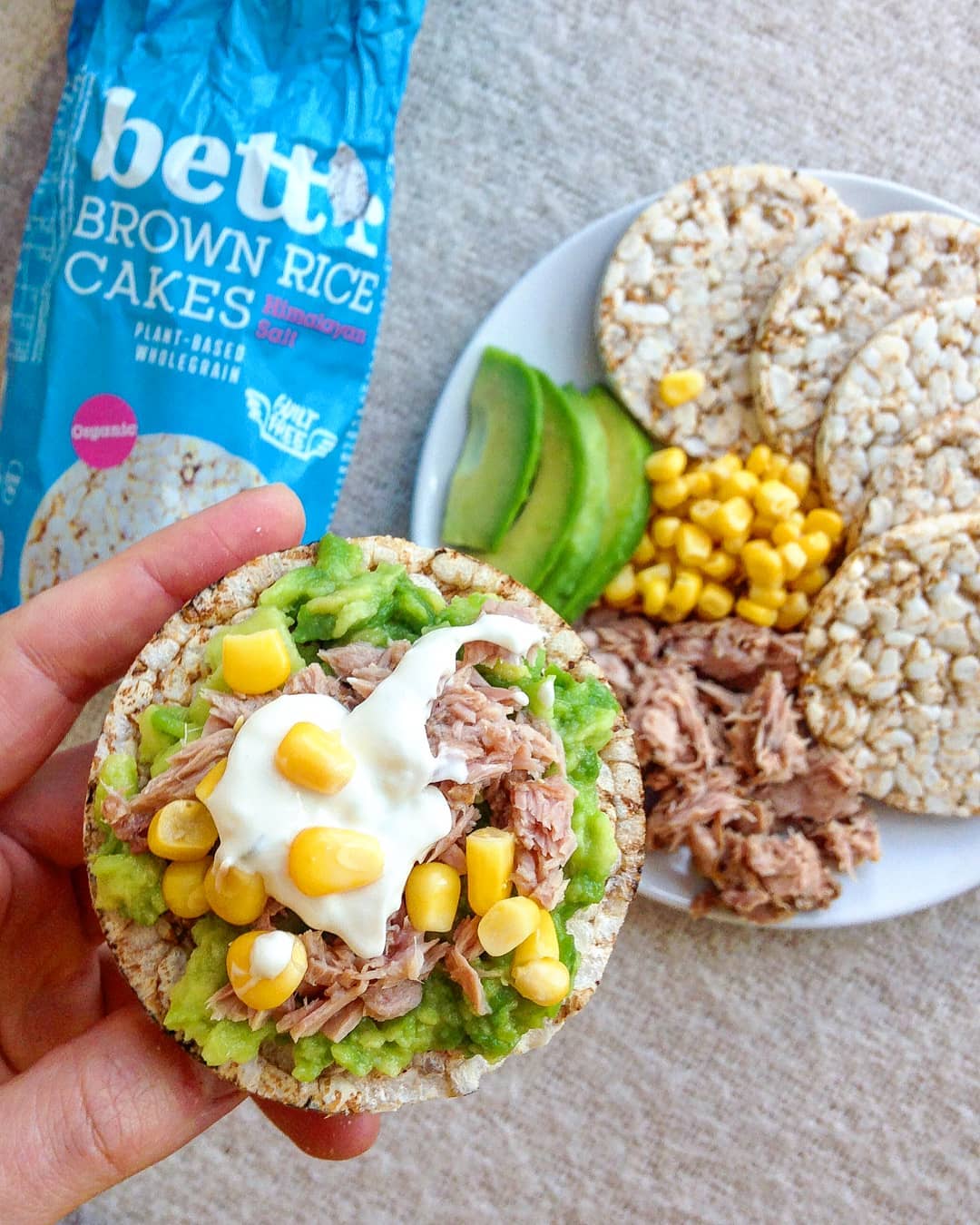 Avocado Tuna Rice Cakes