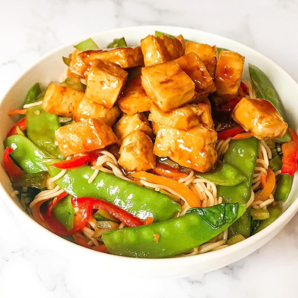 Spicy Orange Glazed Noodles with Tofu and Veggies