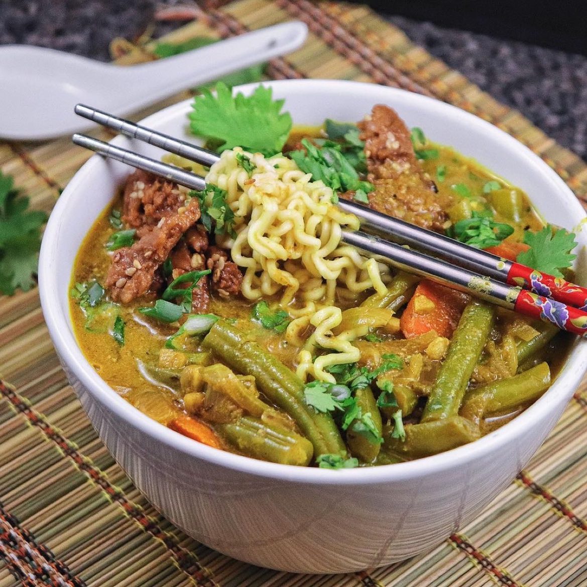 Creamy Curry Ramen Bowl
