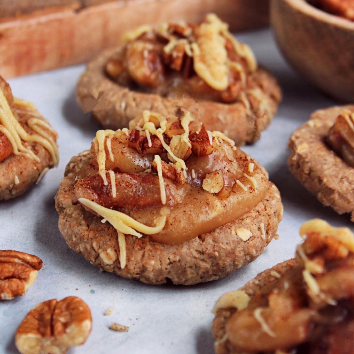 No-Bake Pecan Caramel Cookies