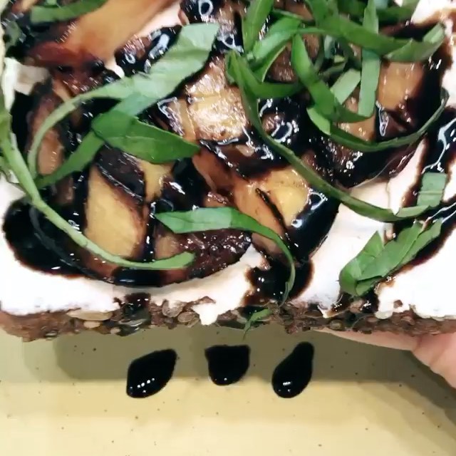 Vegan Ricotta Peach Toast