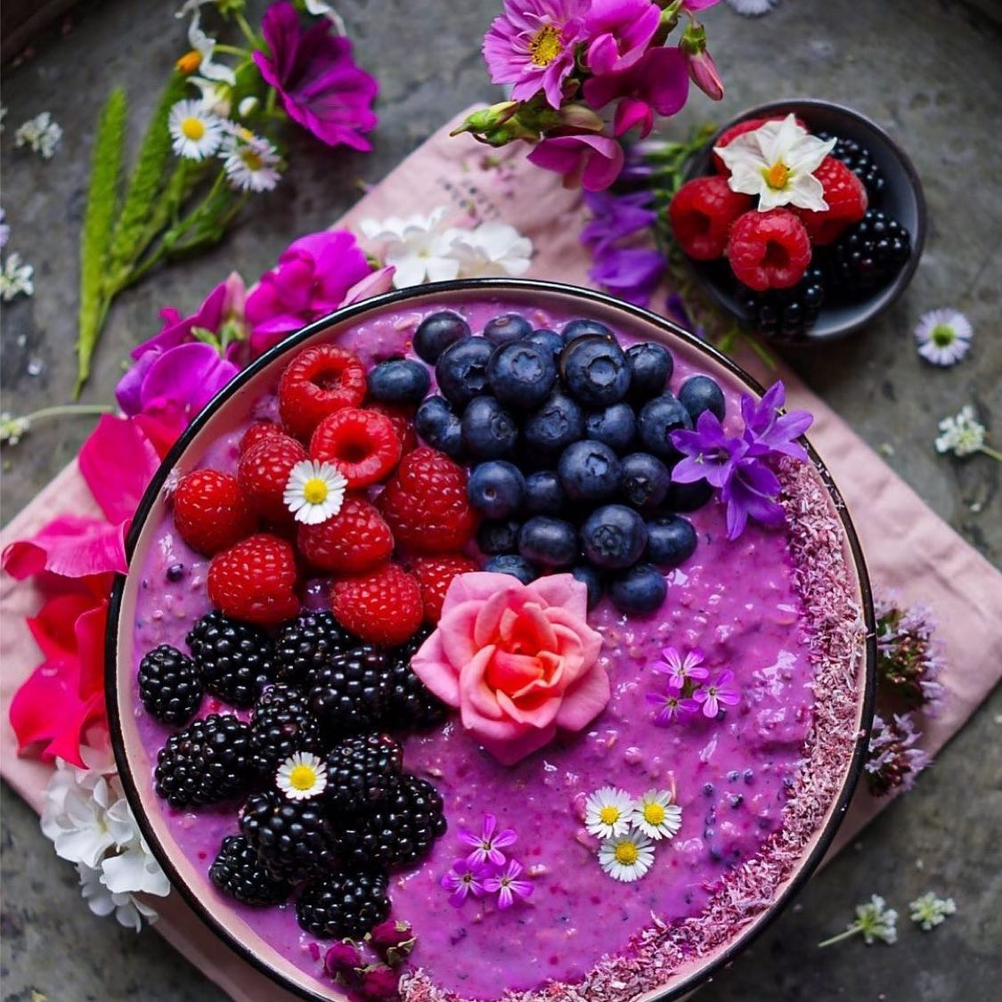 Overnight Oats with Bilberries