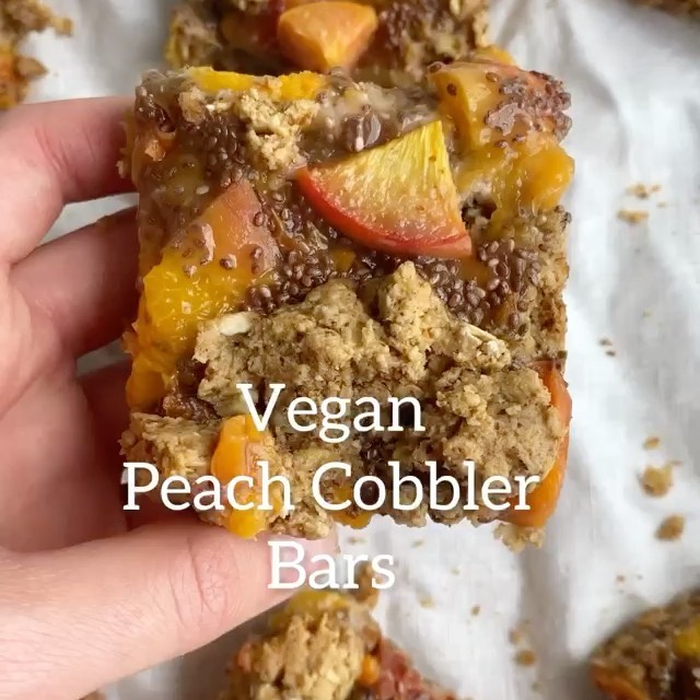 Vegan Peach Cobbler Bars