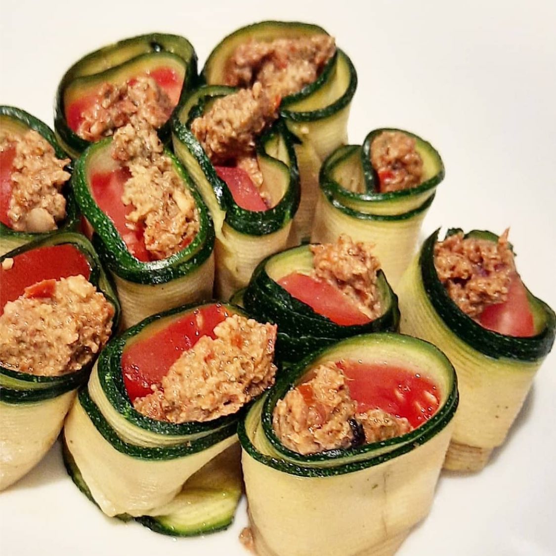 Raw Vegan Marinated Zucchini Rolls