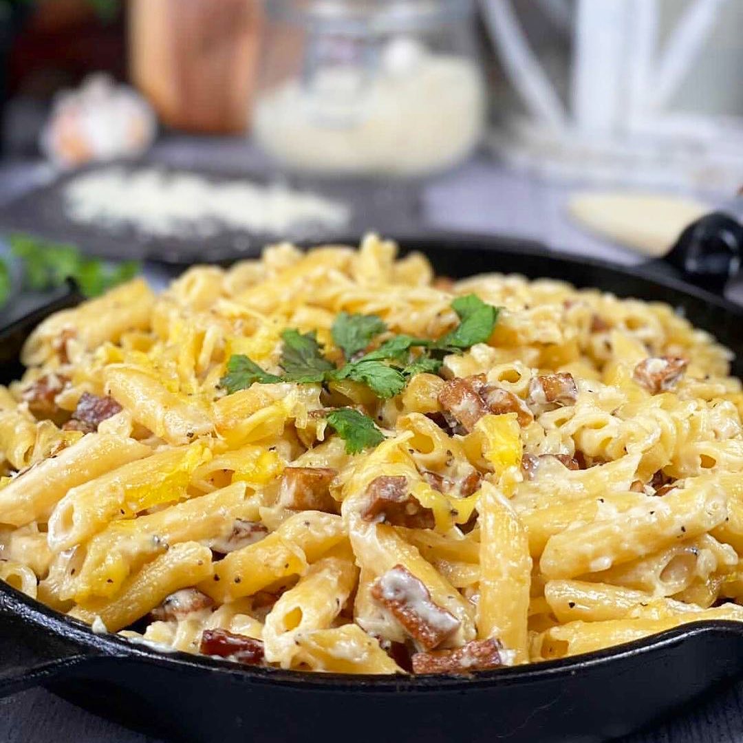 Creamy Vegan Tofu Carbonara