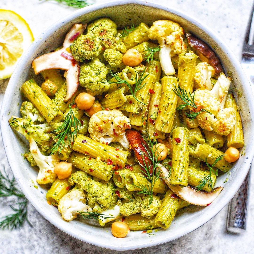 Dill Pesto with Walnuts and Spinach